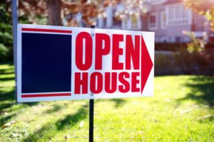 open house sign in front of Kelowna real estate